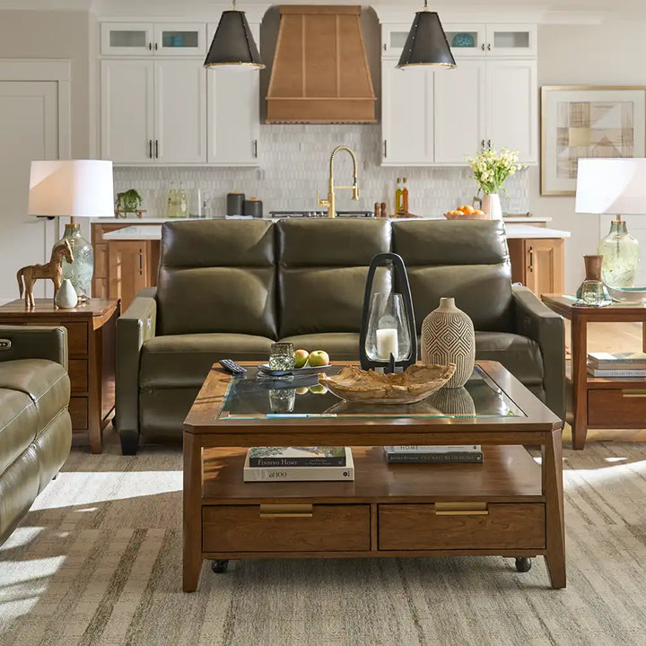 Quinault Power Reclining Sofa w/ Headrest